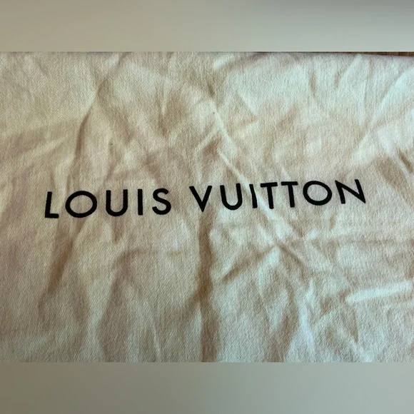 Authentic LOUIS VUITTON dust bag - Picture 6 of 7